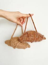 Kit Croissant Purse B